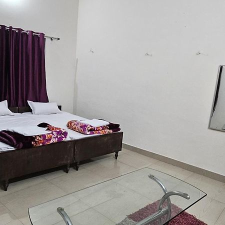 The Green Crest Kumbh Homestay Allāhābād Junction Exterior foto
